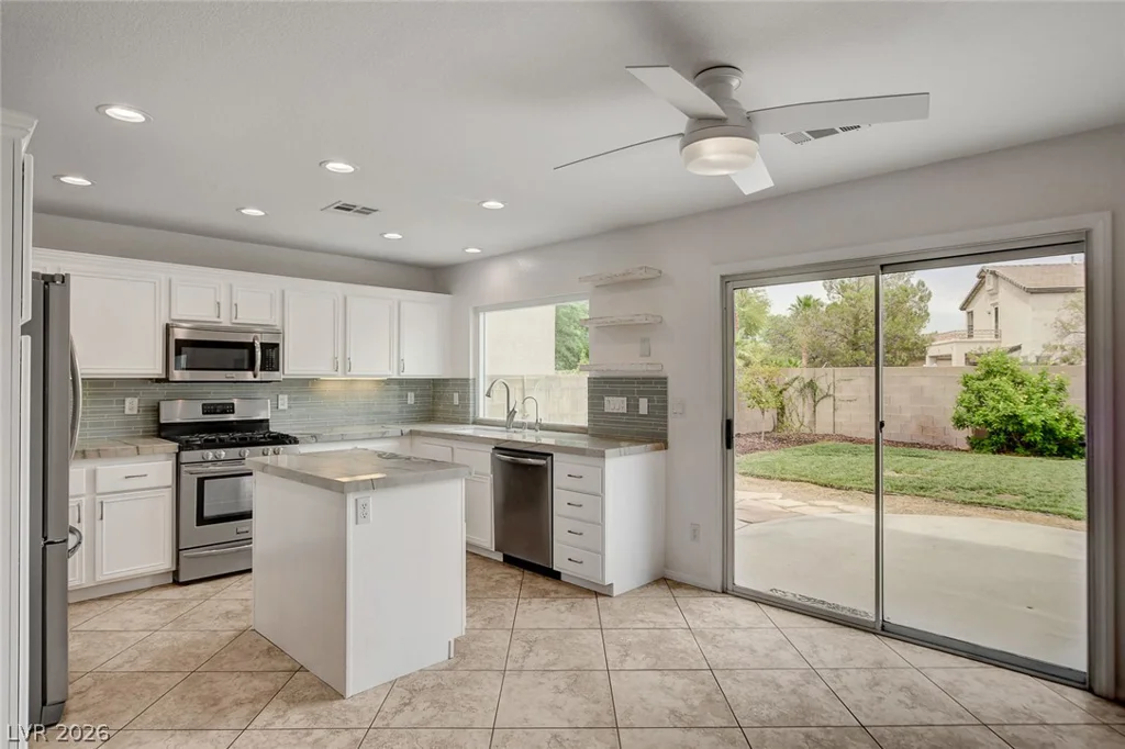 10424 Trailing Dalea, Las Vegas, NV 89135