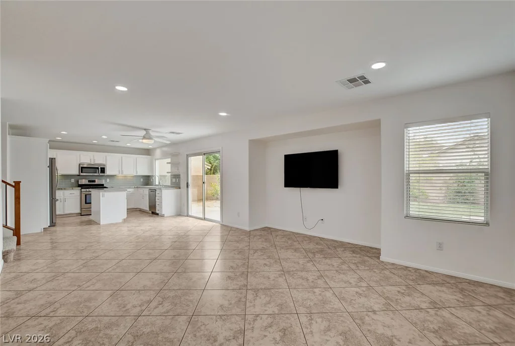 10424 Trailing Dalea, Las Vegas, NV 89135
