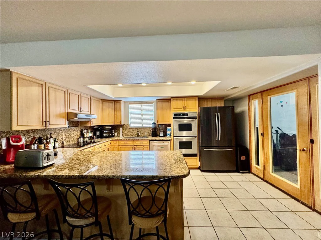 1720 Carlos, Las Vegas, NV 89123
