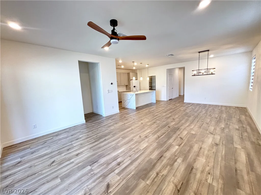 8948 Marigold Creek, Las Vegas, NV 89113
