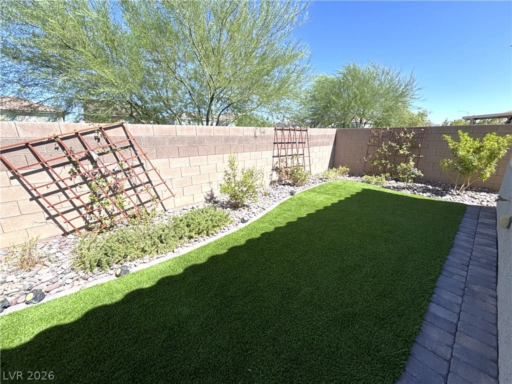 8948 Marigold Creek, Las Vegas, NV 89113