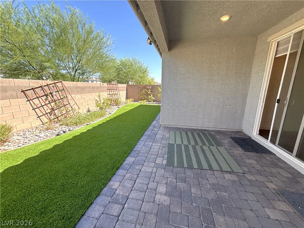 8948 Marigold Creek, Las Vegas, NV 89113