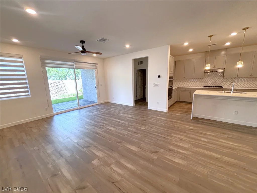 8948 Marigold Creek, Las Vegas, NV 89113