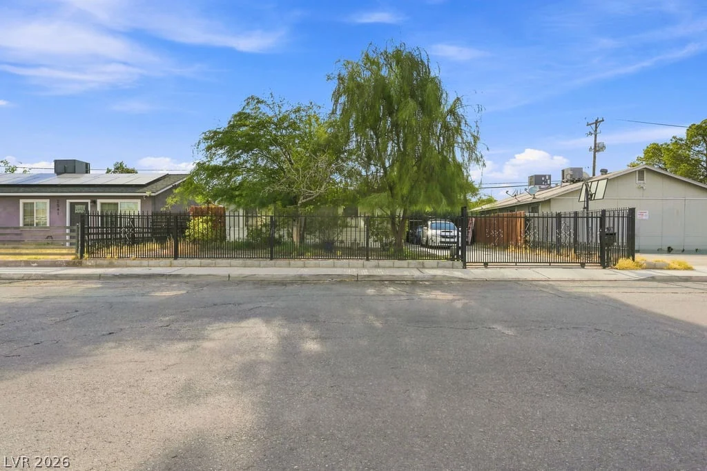2545 Salt Lake, North Las Vegas, NV 89030