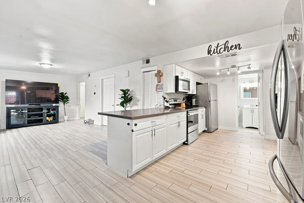 2545 Salt Lake, North Las Vegas, NV 89030