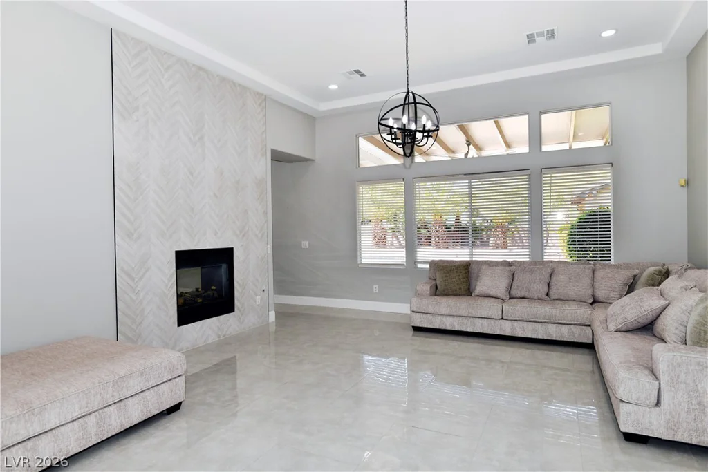7008 Via Campanile, Las Vegas, NV 89131