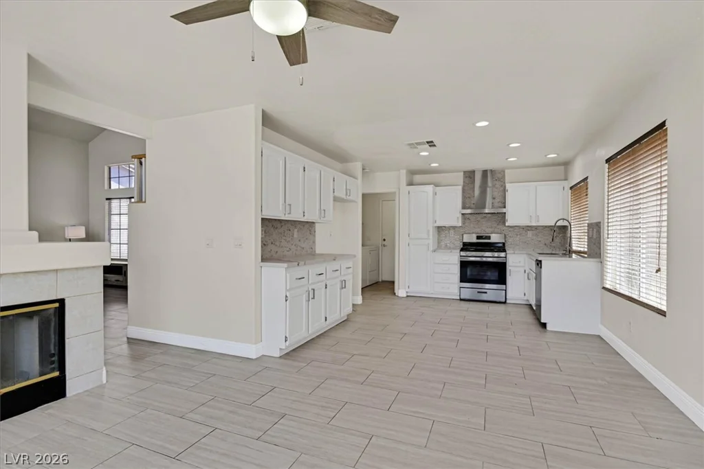2504 Via Di Autostrada, Henderson, NV 89074