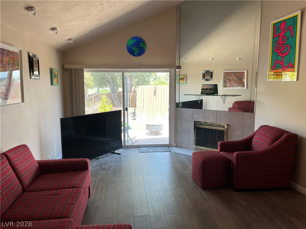 1018 Bel Air, Las Vegas, NV 89109