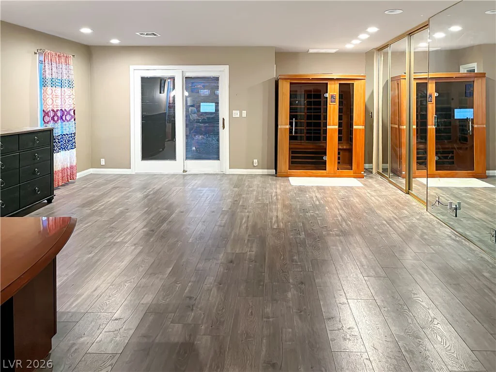 1018 Bel Air, Las Vegas, NV 89109