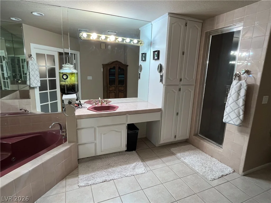 1018 Bel Air, Las Vegas, NV 89109
