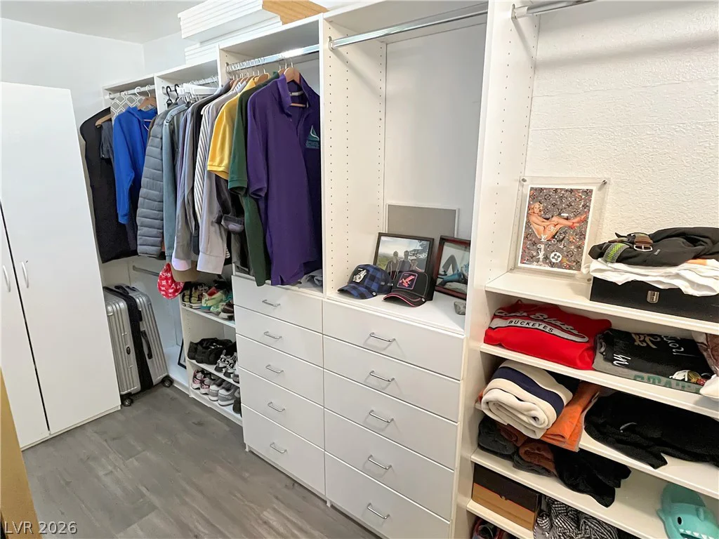 1018 Bel Air, Las Vegas, NV 89109