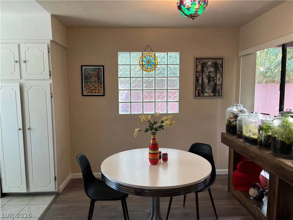 1018 Bel Air, Las Vegas, NV 89109