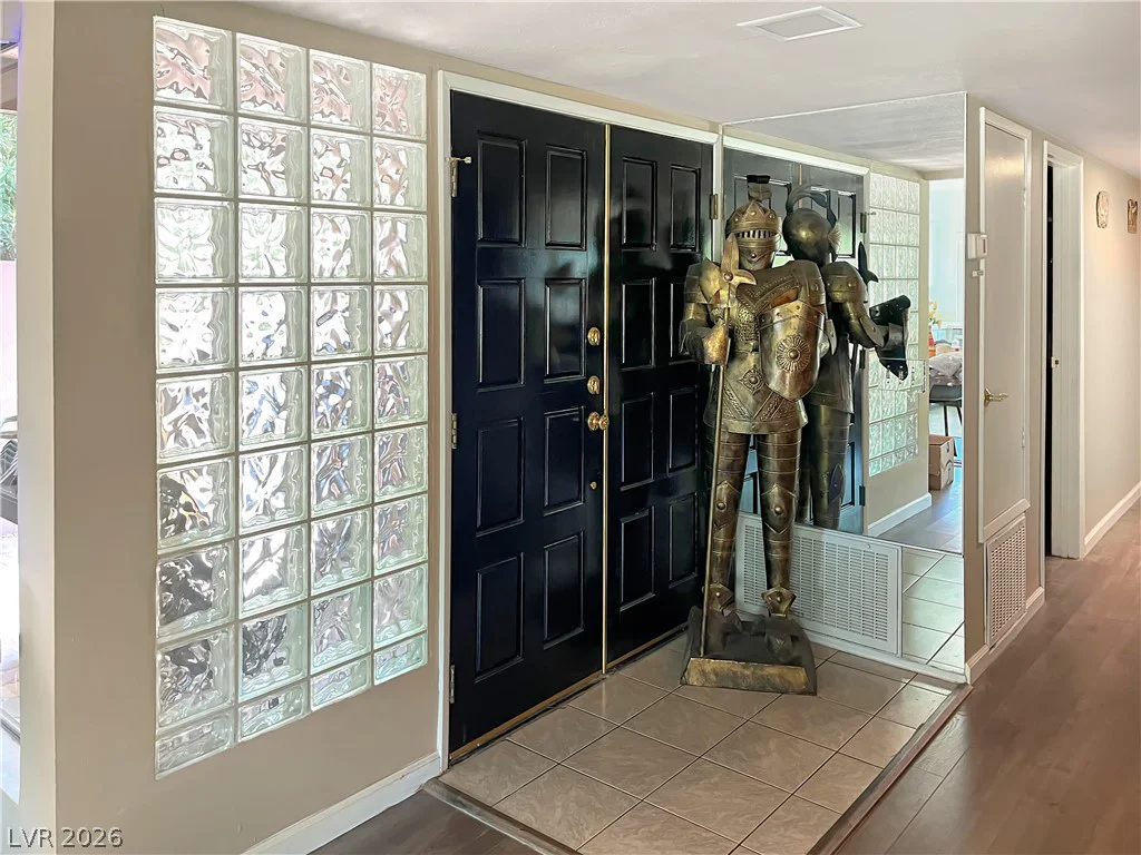 1018 Bel Air, Las Vegas, NV 89109