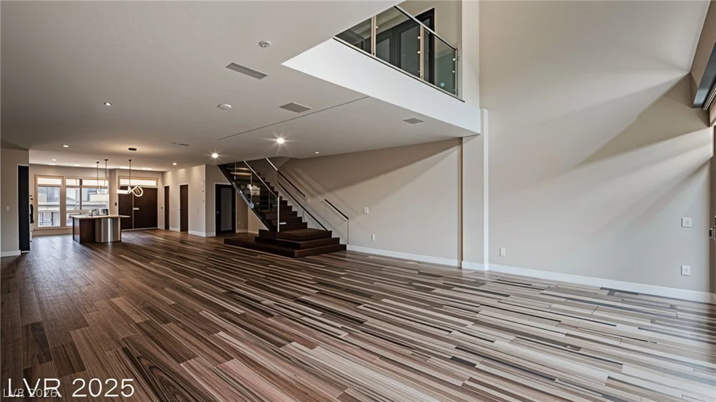 8925 Flamingo, Las Vegas, NV 89147