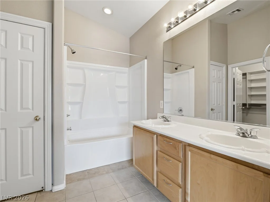 10280 Cherry Brook, Las Vegas, NV 89183