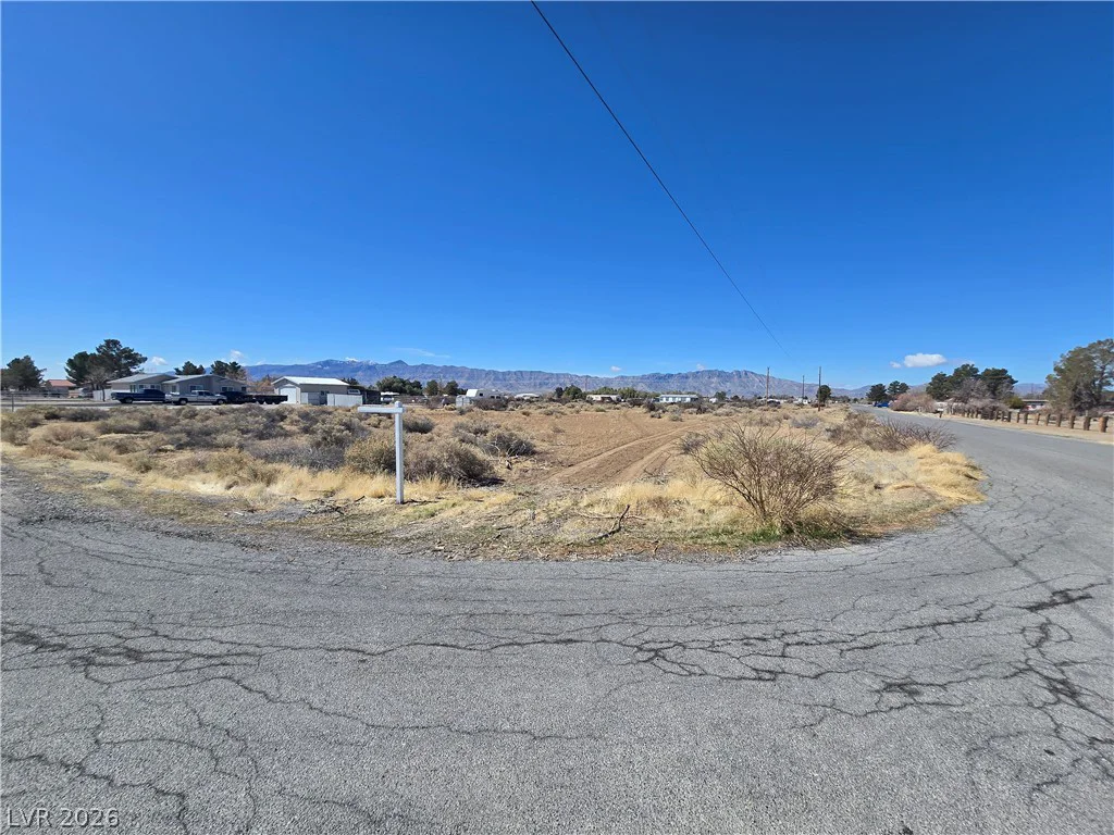 6160 Surrey, Pahrump, NV 89048