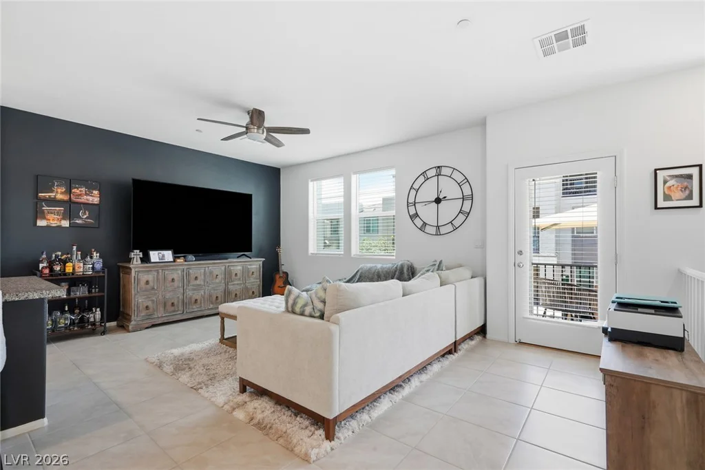 6155 Garden Oasis, Las Vegas, NV 89148