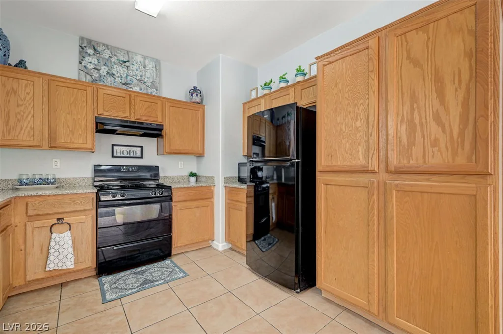 7747 Hampton Cove, Las Vegas, NV 89113