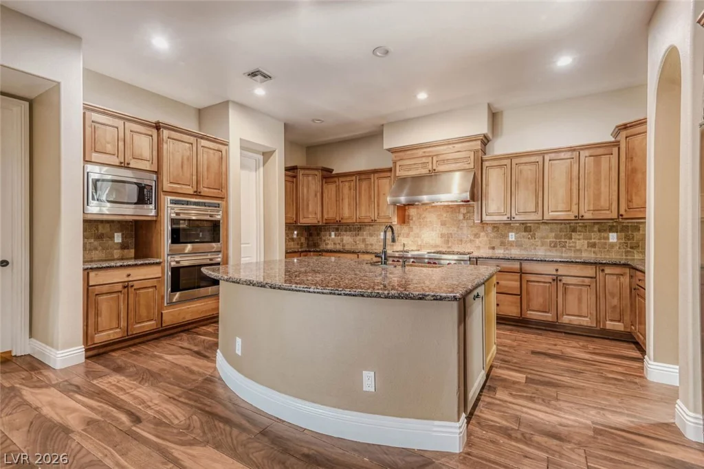 8490 Via De Bellasidra, Las Vegas, NV 89123