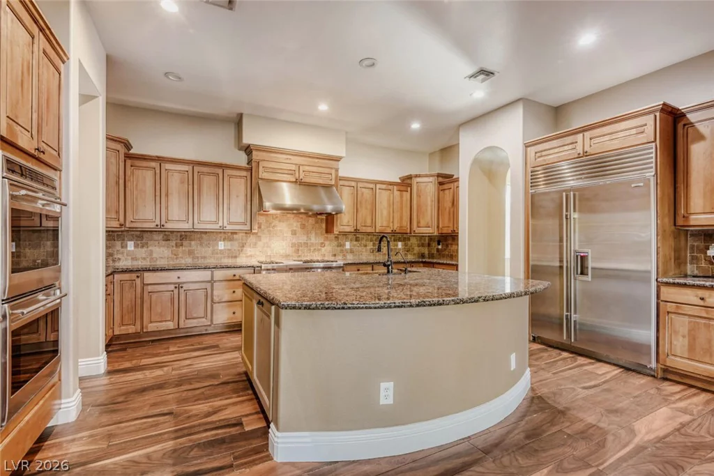 8490 Via De Bellasidra, Las Vegas, NV 89123