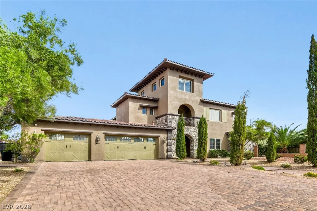 8490 Via De Bellasidra, Las Vegas, NV 89123
