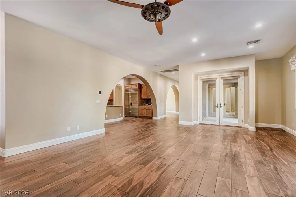 8490 Via De Bellasidra, Las Vegas, NV 89123