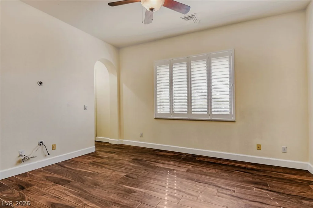 8490 Via De Bellasidra, Las Vegas, NV 89123
