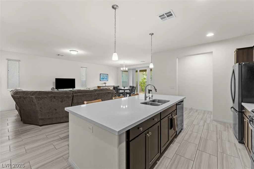 10765 Princeton Bluff, Las Vegas, NV 89129