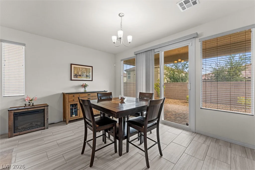 10765 Princeton Bluff, Las Vegas, NV 89129
