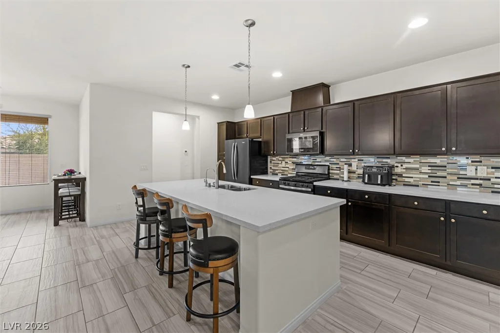 10765 Princeton Bluff, Las Vegas, NV 89129