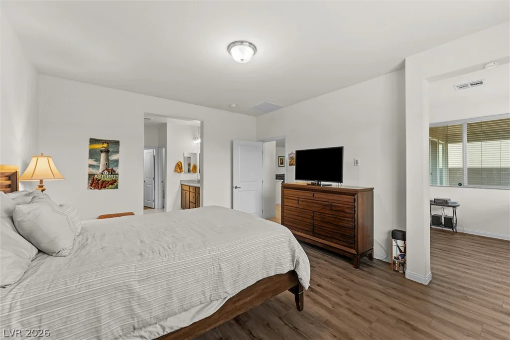10765 Princeton Bluff, Las Vegas, NV 89129