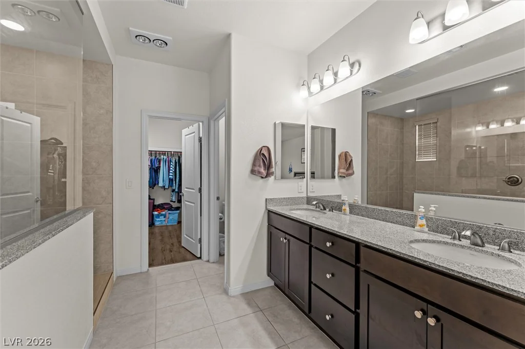 10765 Princeton Bluff, Las Vegas, NV 89129
