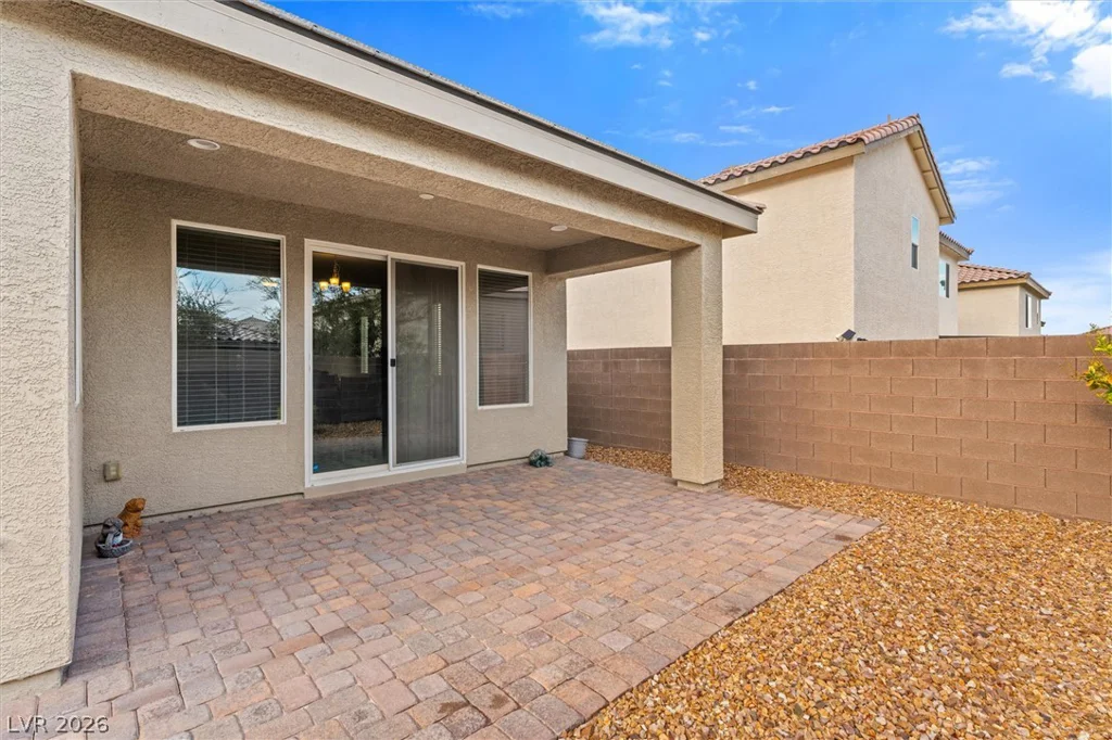 10765 Princeton Bluff, Las Vegas, NV 89129