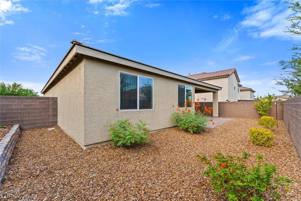 10765 Princeton Bluff, Las Vegas, NV 89129