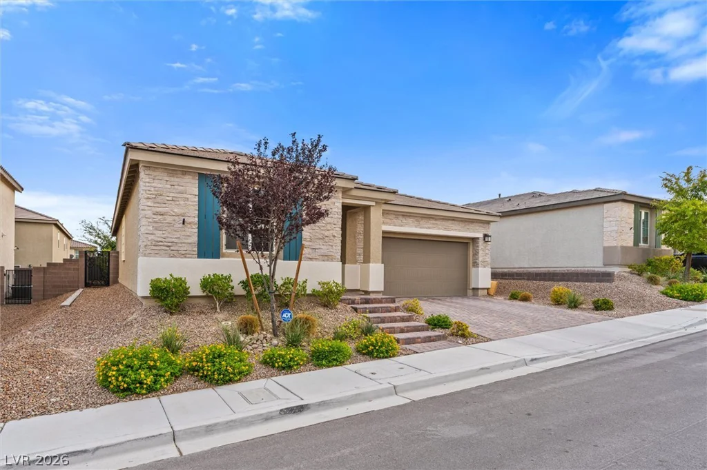 10765 Princeton Bluff, Las Vegas, NV 89129