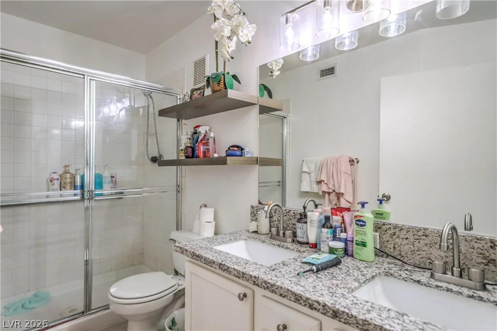 7950 Flamingo, Las Vegas, NV 89147