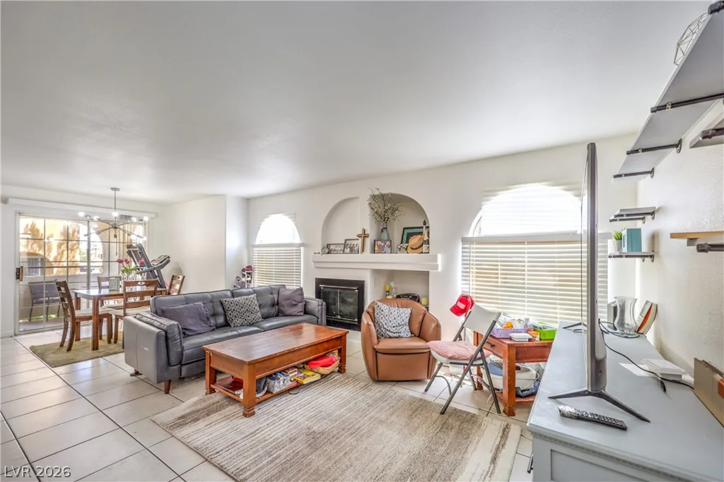7950 Flamingo, Las Vegas, NV 89147