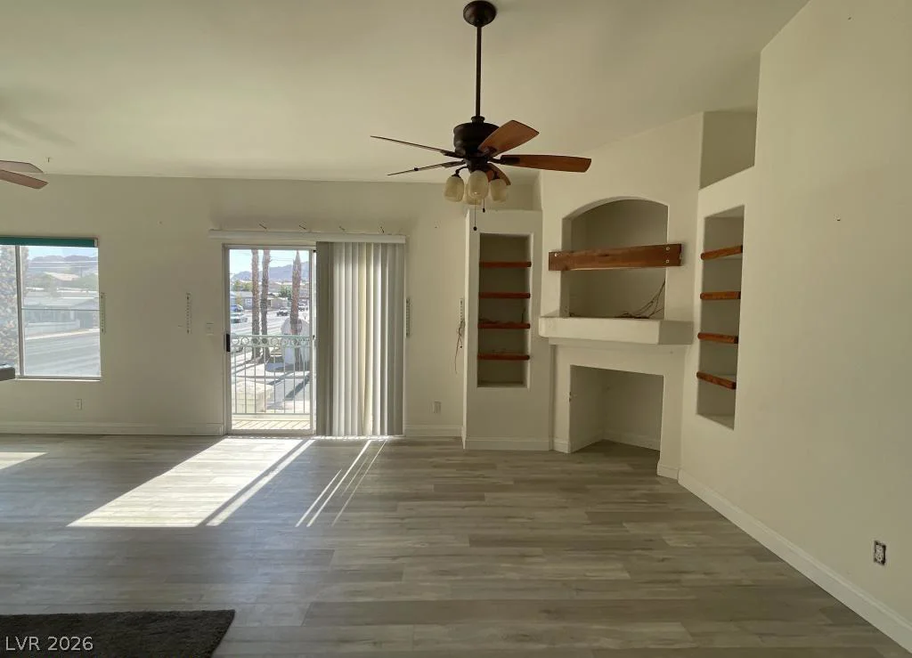6201 Lake Mead, Las Vegas, NV 89156