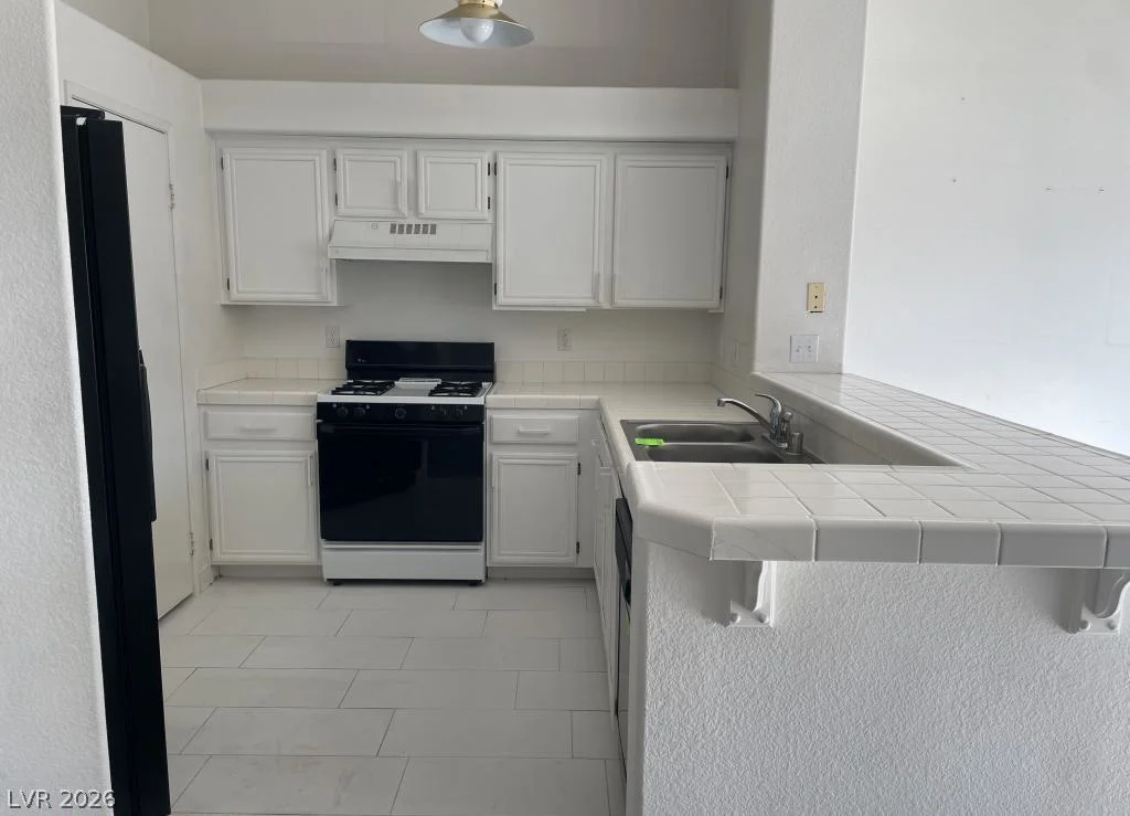 6201 Lake Mead, Las Vegas, NV 89156