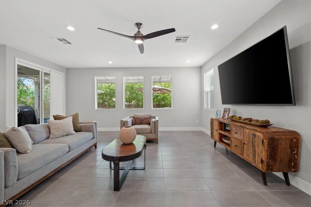 4274 Paragon Highlands, Las Vegas, NV 89141
