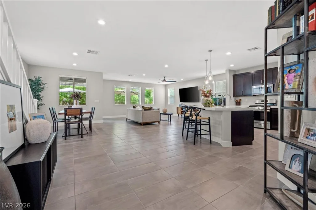 4274 Paragon Highlands, Las Vegas, NV 89141
