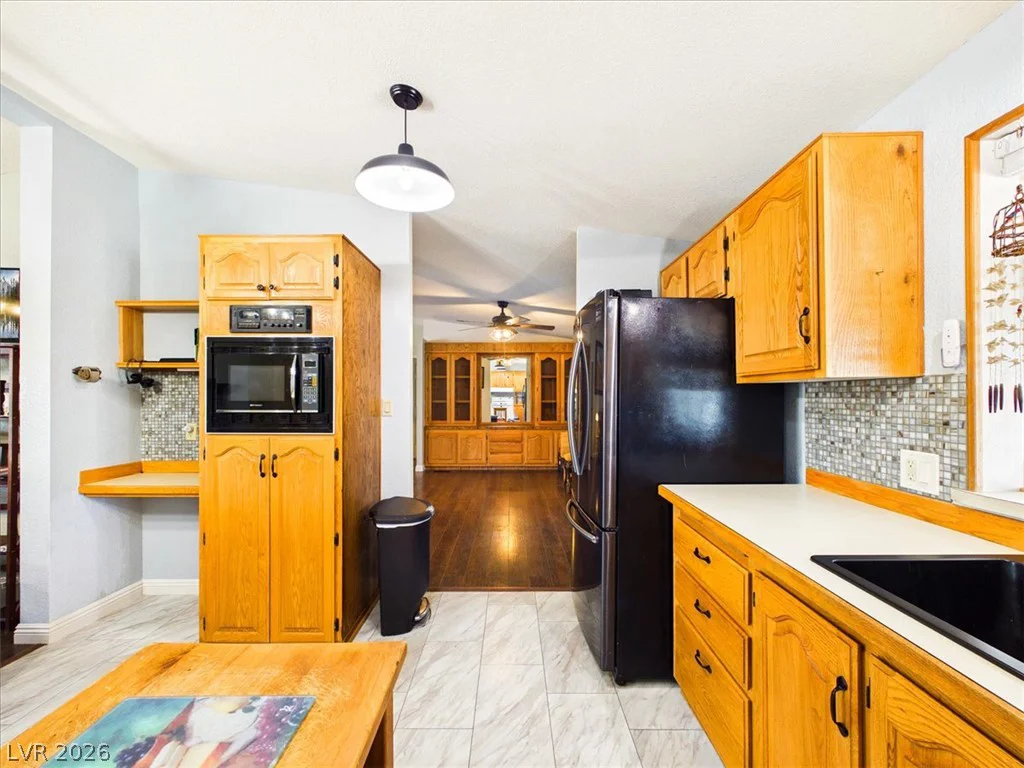 5520 Vicki Ann, Pahrump, NV 89048