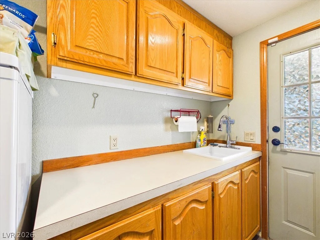 5520 Vicki Ann, Pahrump, NV 89048