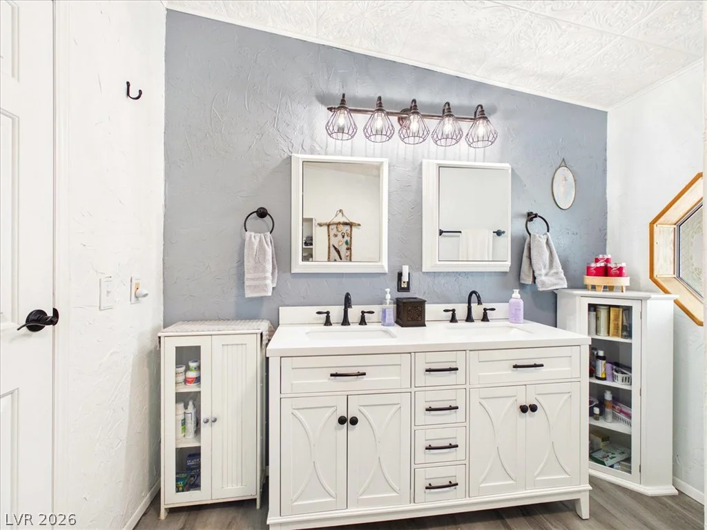 5520 Vicki Ann, Pahrump, NV 89048
