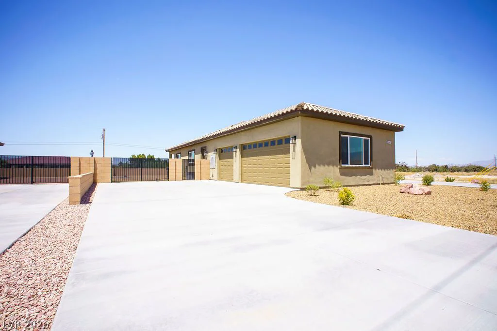 1840 Old West, Pahrump, NV 89048