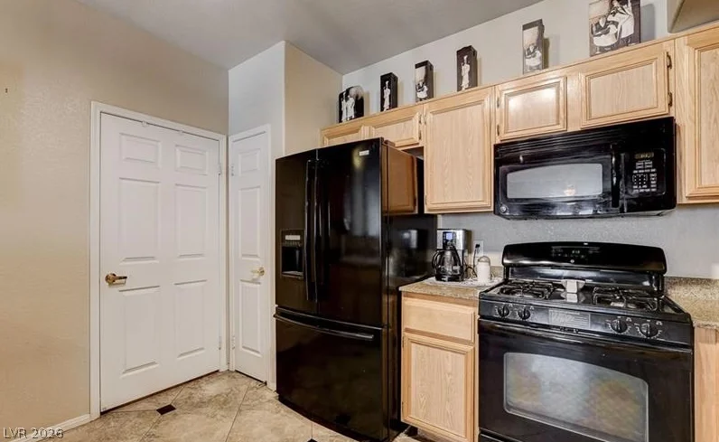 9975 Peace, Las Vegas, NV 89147