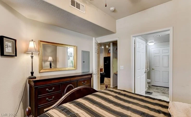 9975 Peace, Las Vegas, NV 89147