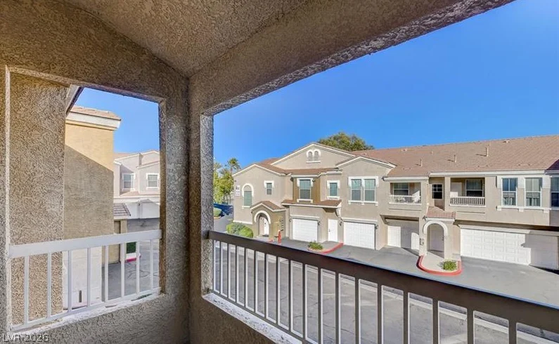 9975 Peace, Las Vegas, NV 89147