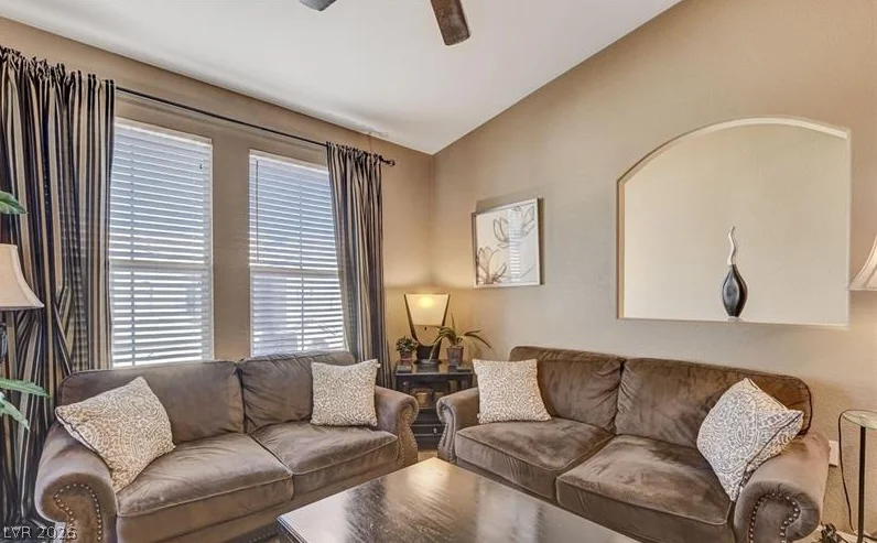 9975 Peace, Las Vegas, NV 89147