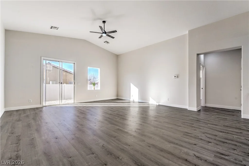 6452 Centennial, Pahrump, NV 89048